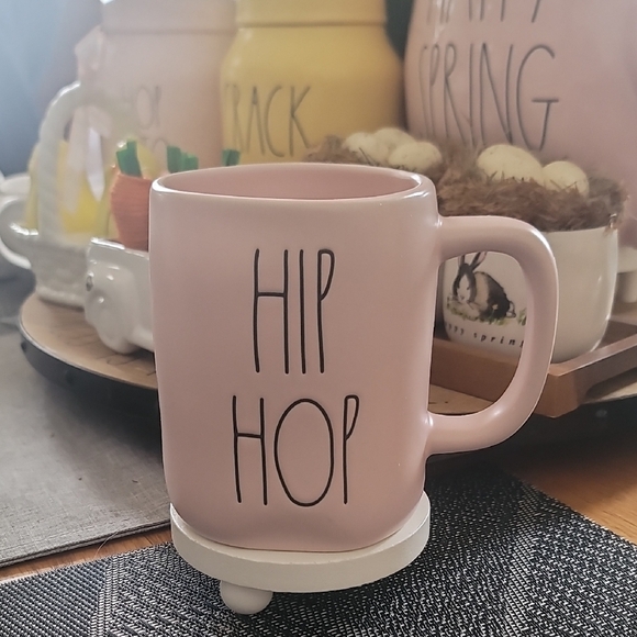 Rae Dunn- Hip Hop Mug - Picture 1 of 4